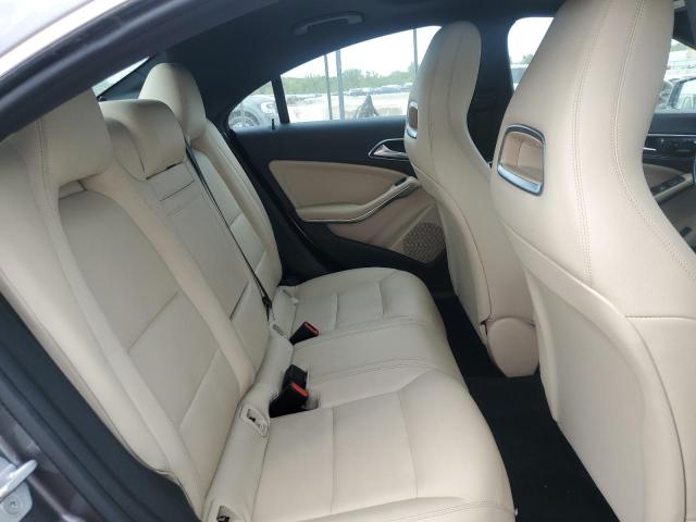 2016 MERCEDES-BENZ CLA 250 WDDSJ4EB9GN391160