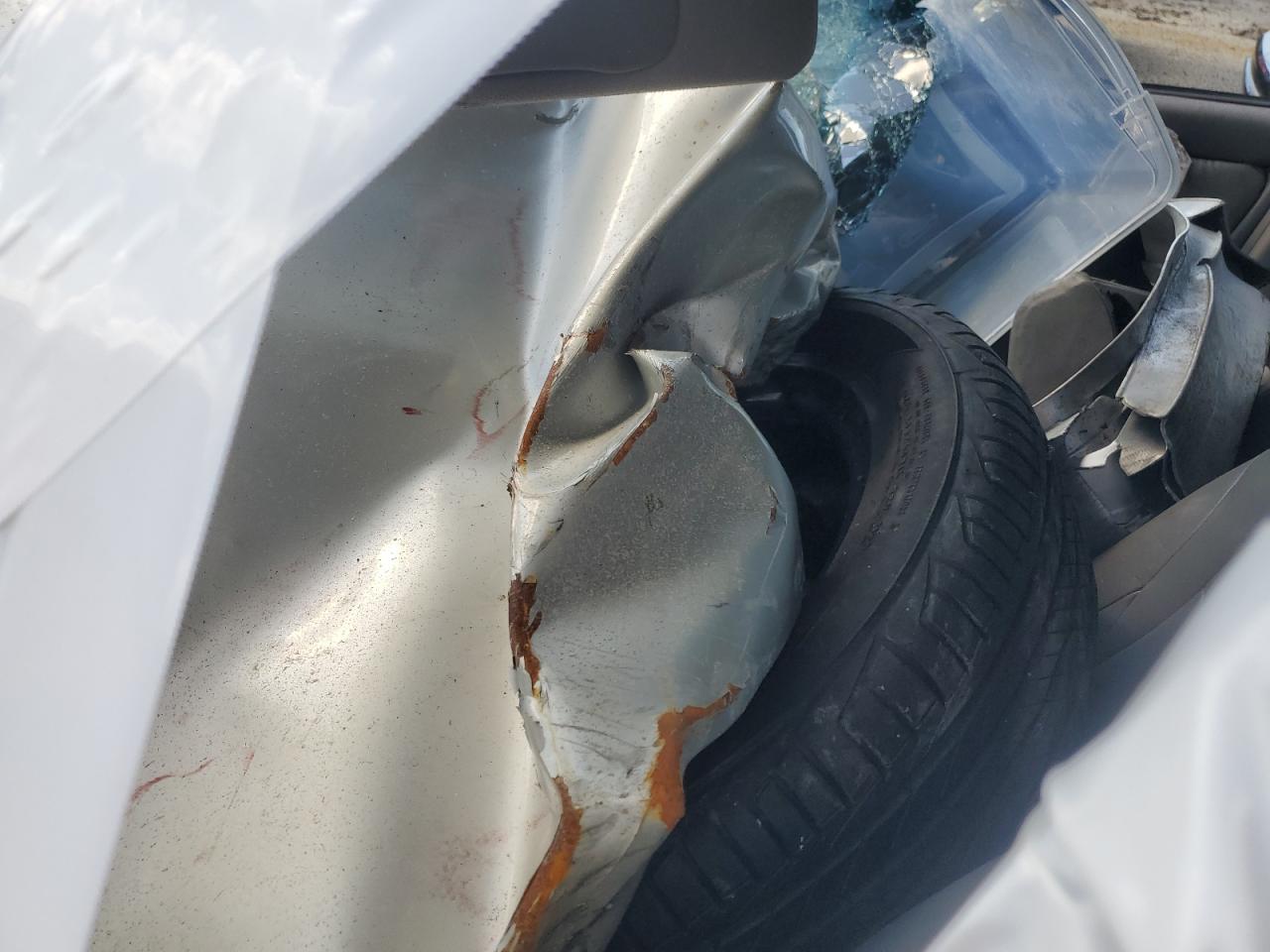 Lot #3285650282 2001 TOYOTA AVALON XL