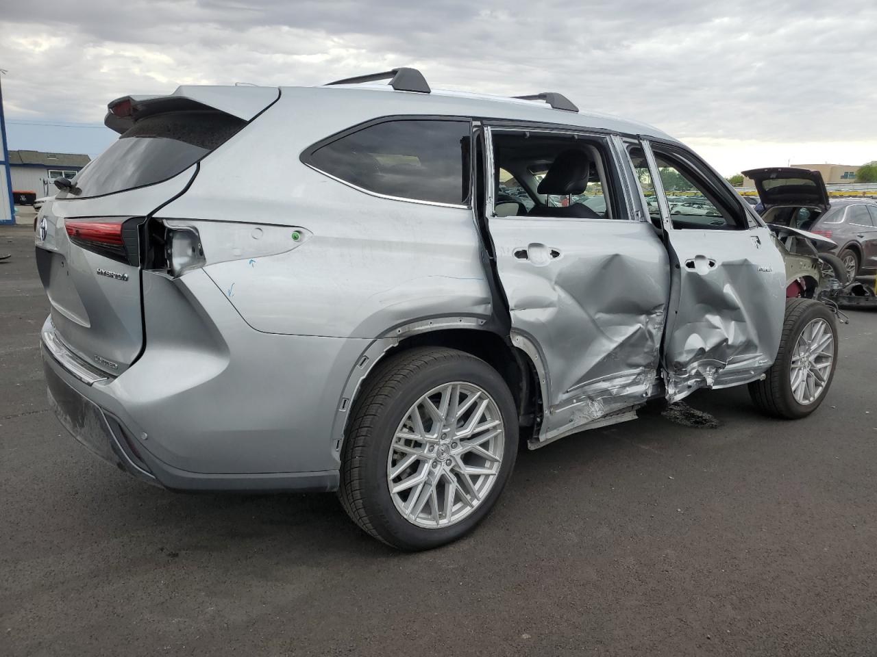 TOYOTA HIGHLANDER HYBRID LIMITED