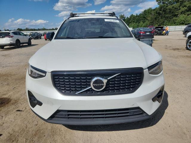 2023 VOLVO XC40 PLUS YV4L12UW2P2049894