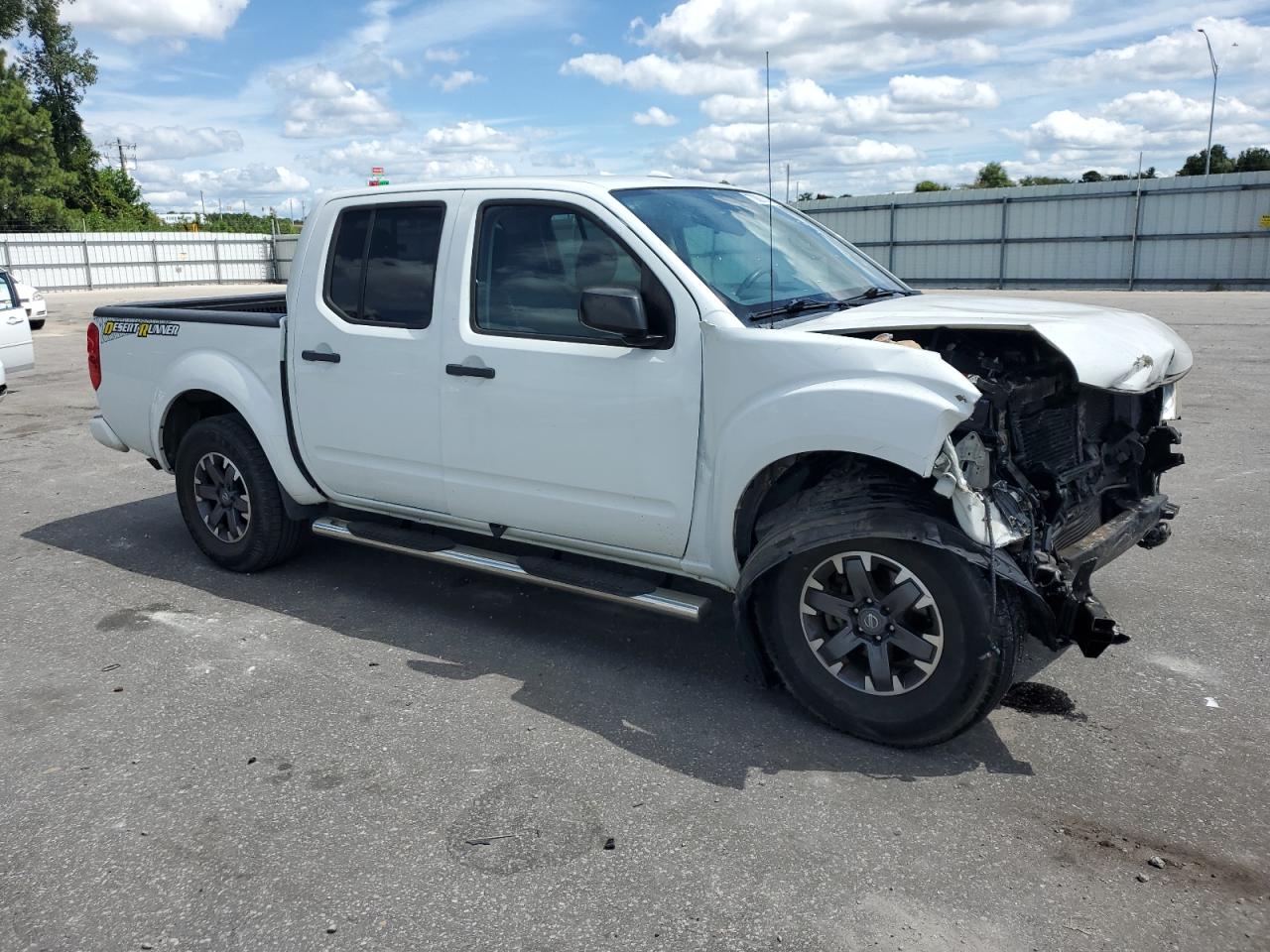 NISSAN FRONTIER S