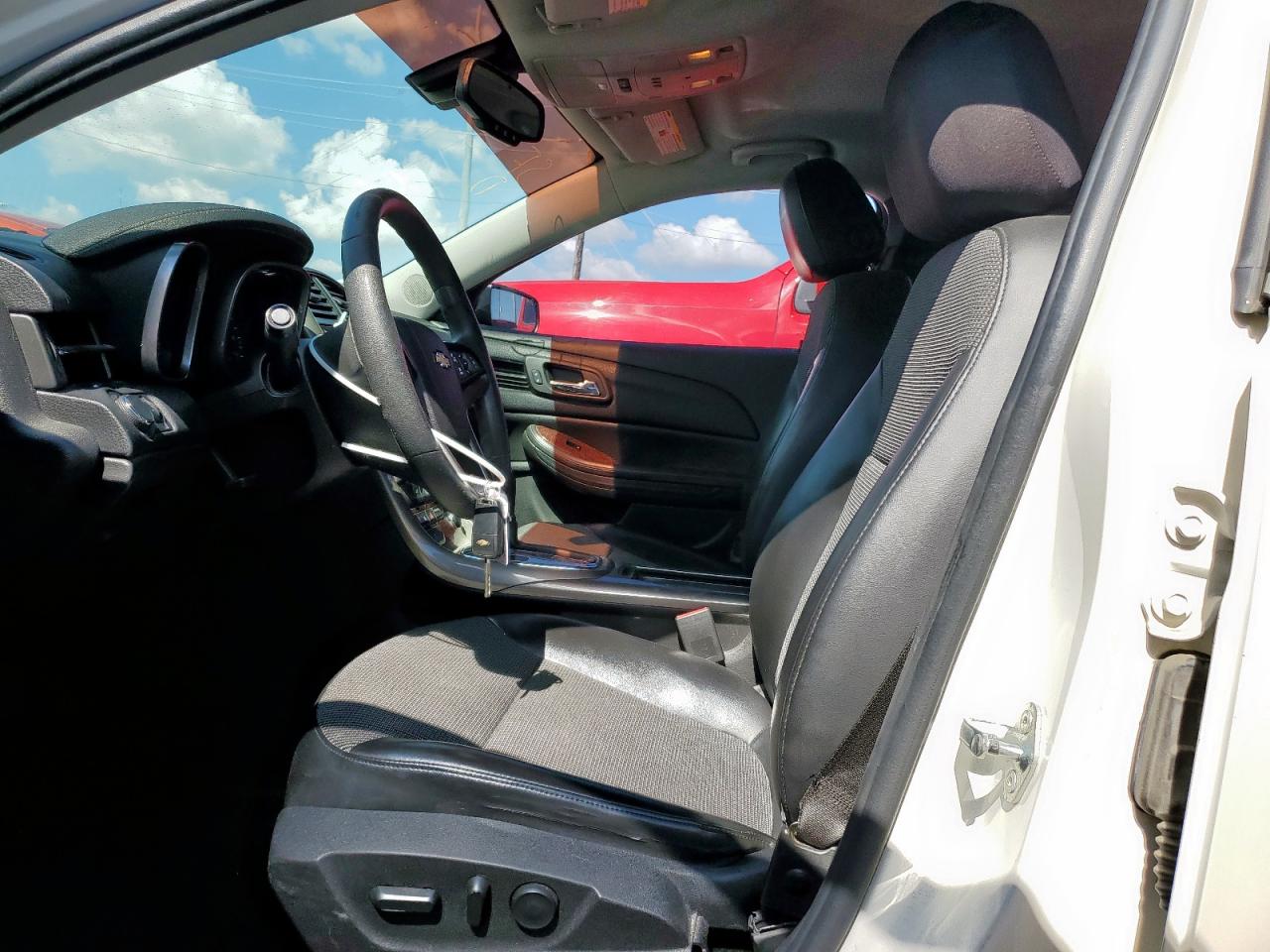 CHEVROLET MALIBU 1LT