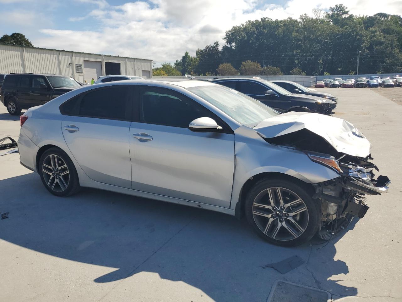 KIA FORTE GT LINE