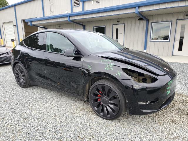 2024 TESLA MODEL Y - 7SAYGDEF7RA307845
