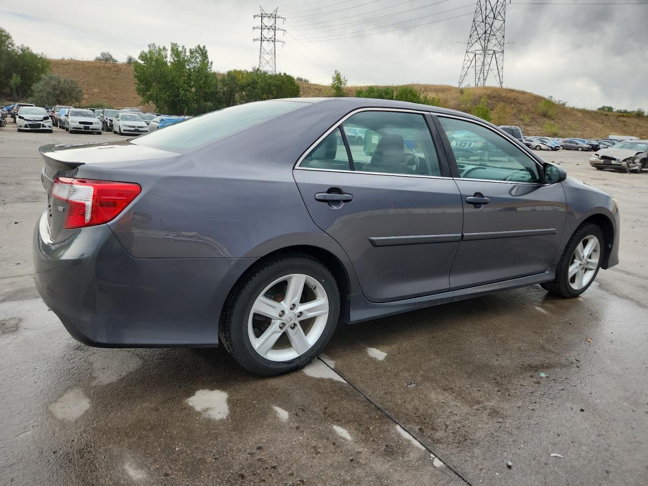 TOYOTA CAMRY L