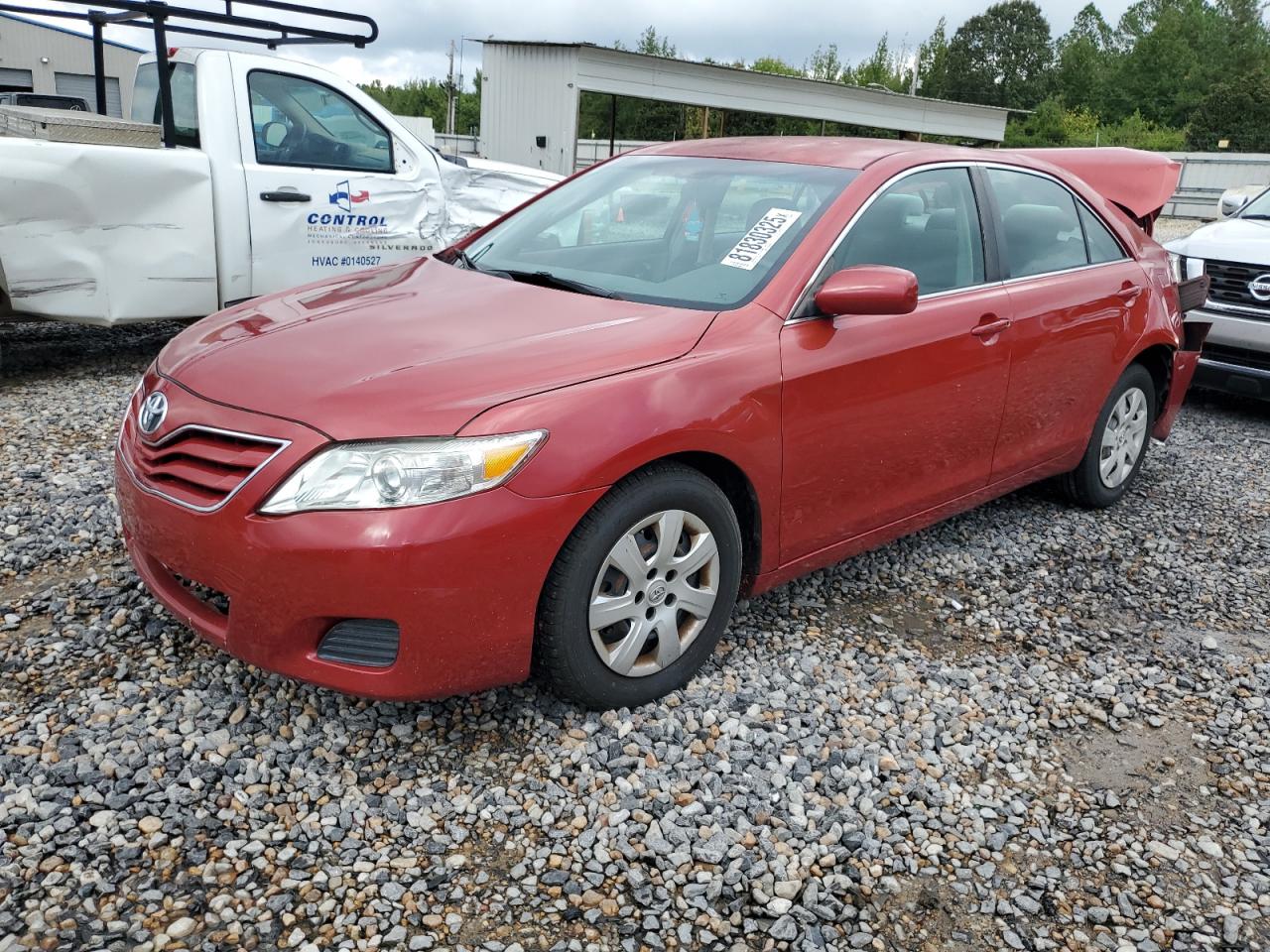 TOYOTA CAMRY BASE