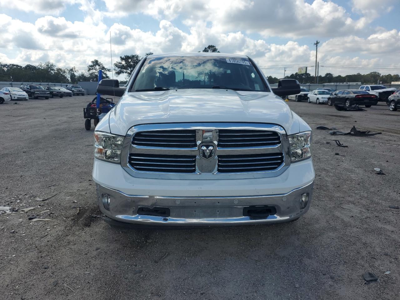RAM 1500 SLT