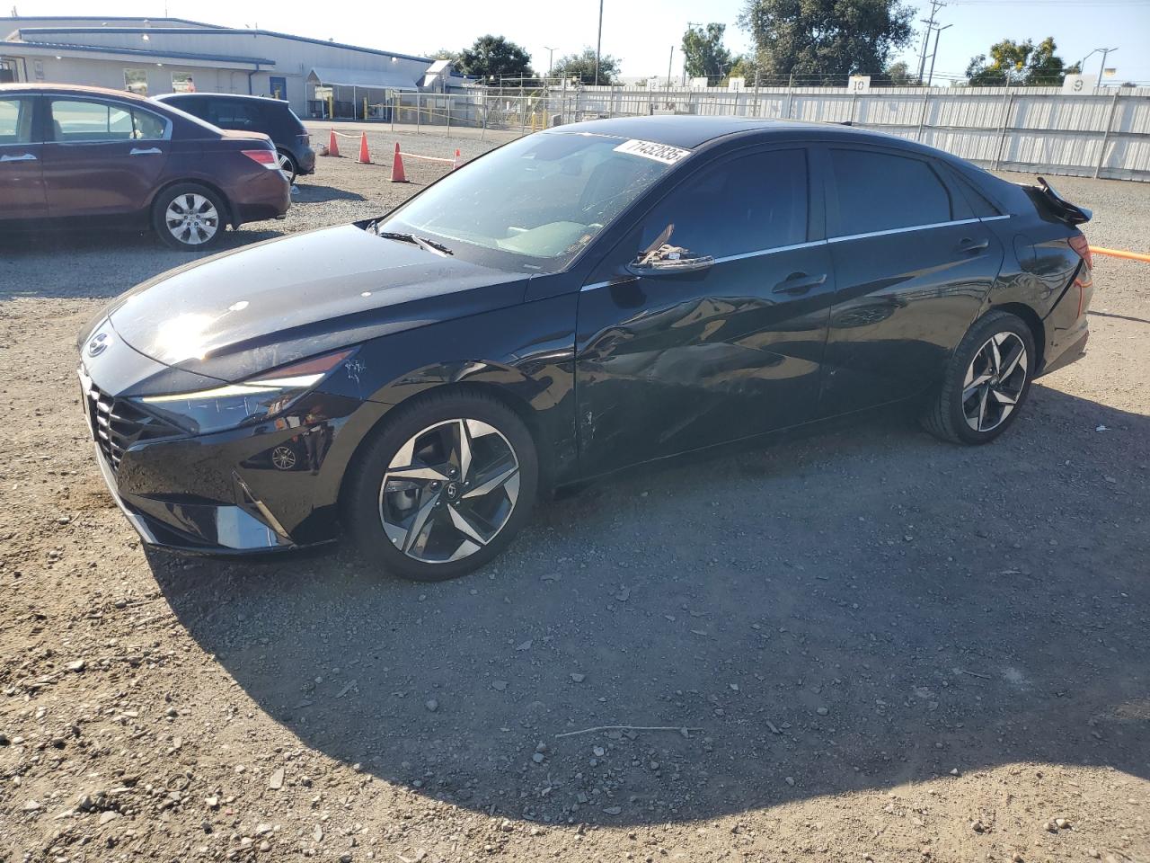 HYUNDAI ELANTRA LIMITED