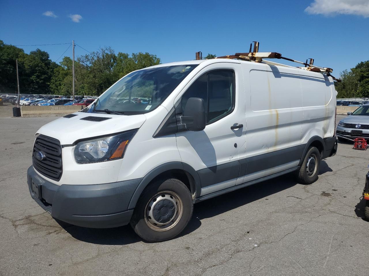 Lot #3261173040 2017 FORD TRANSIT T-