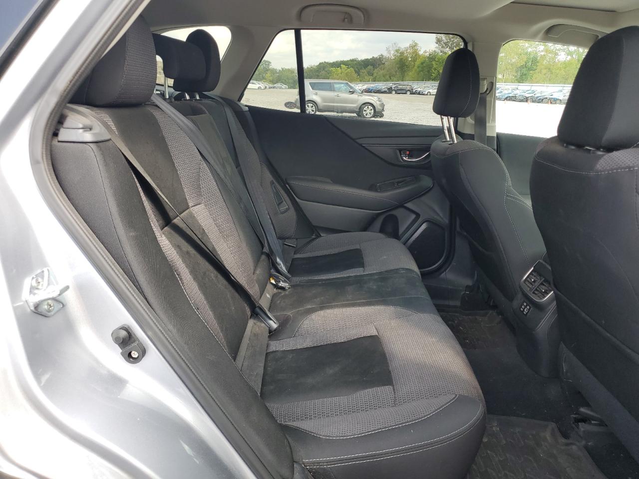 SUBARU OUTBACK PREMIUM