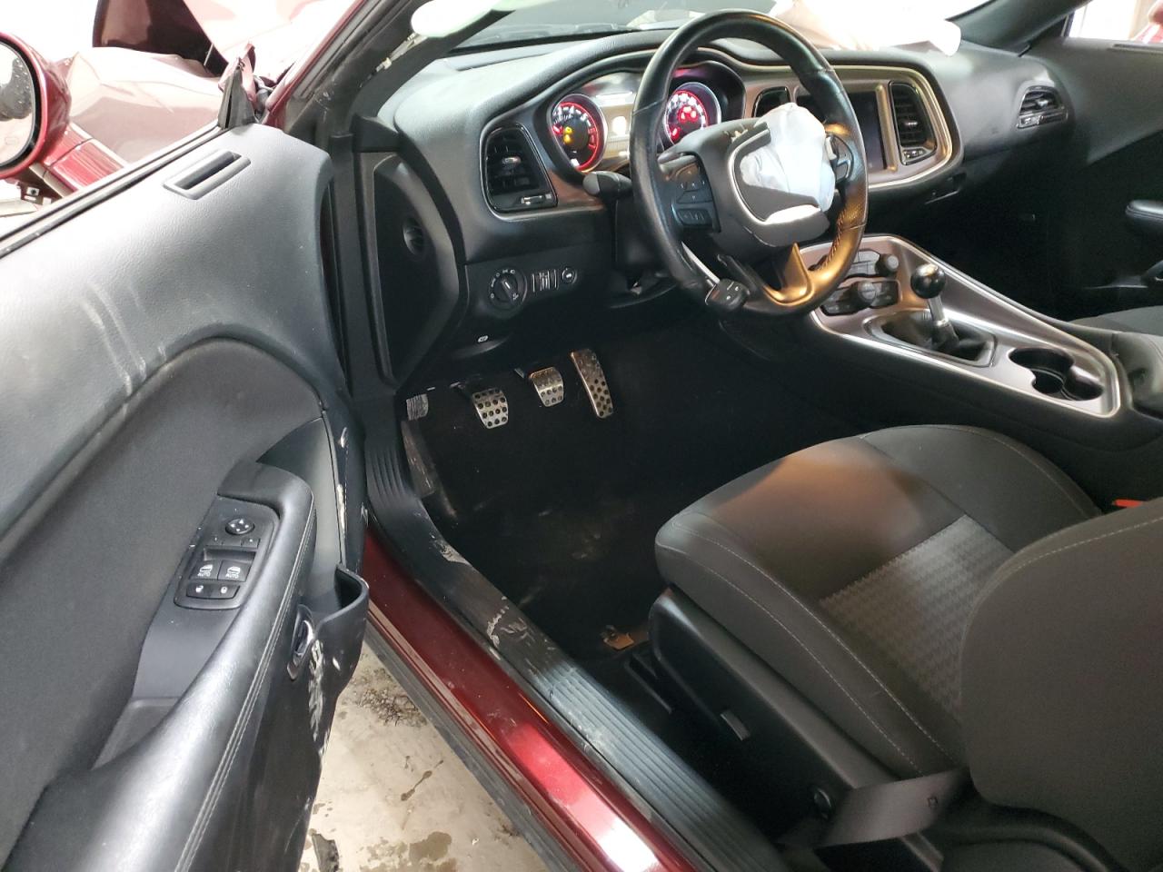 DODGE CHALLENGER R/T SCAT PACK