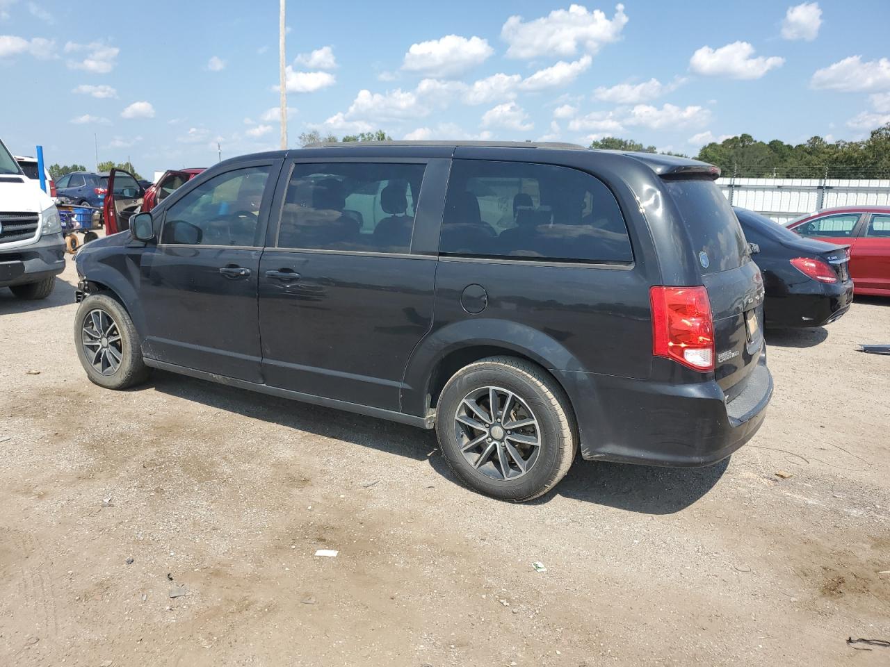 DODGE GRAND CARAVAN SXT
