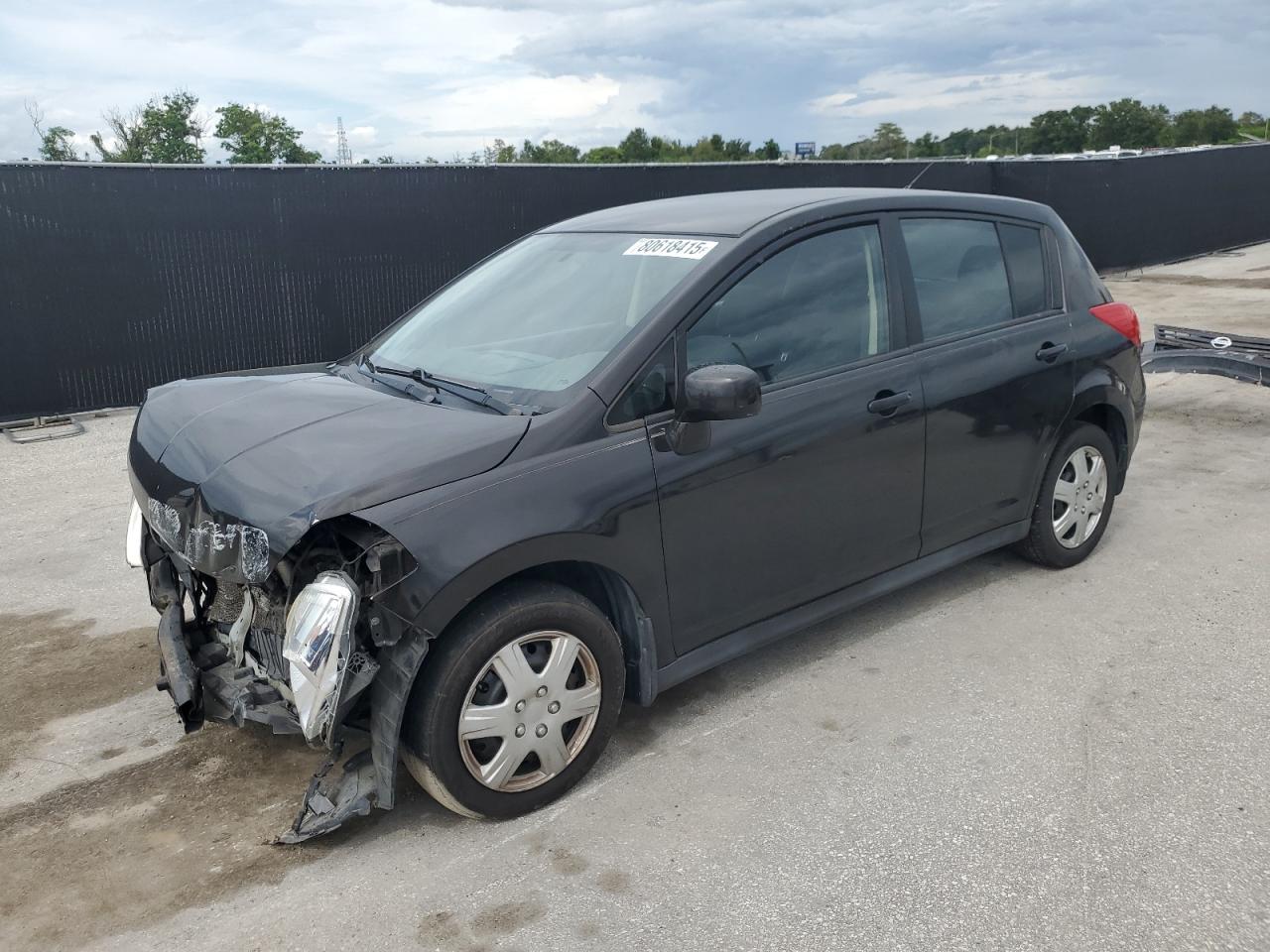 NISSAN VERSA S