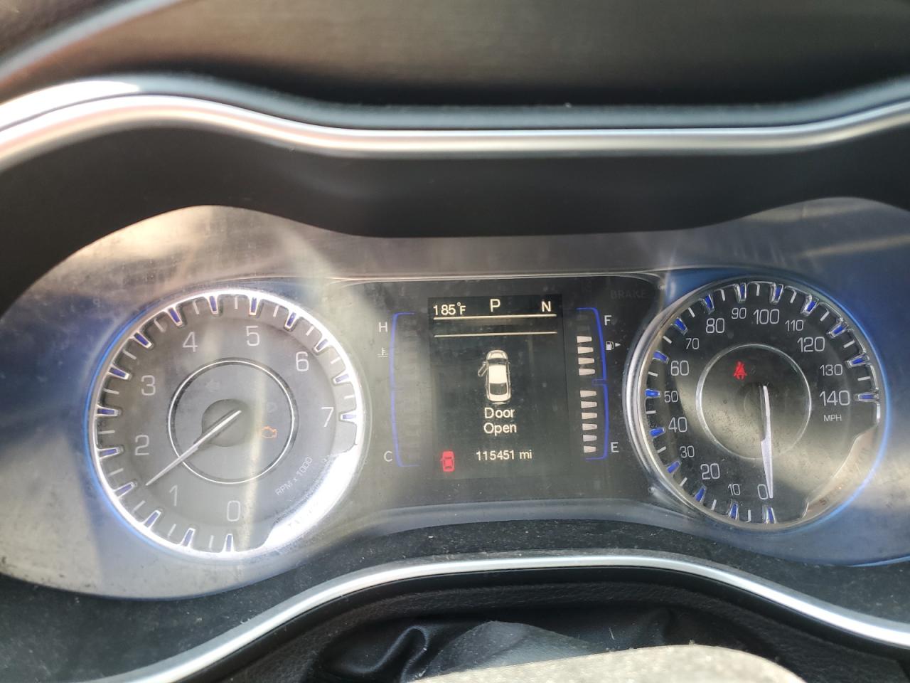 CHRYSLER 200 LIMITED