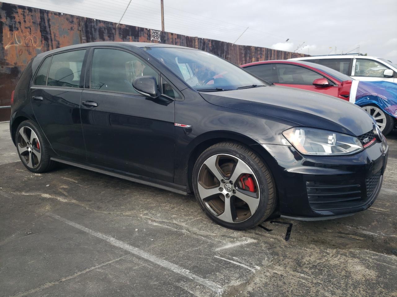 VOLKSWAGEN GOLF GTI S