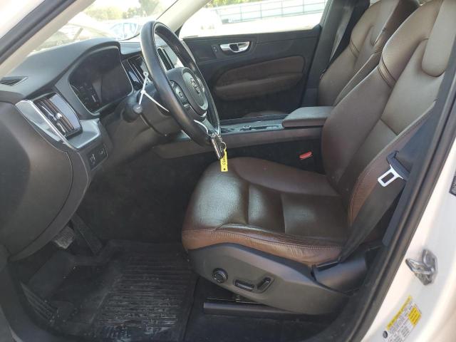 2018 VOLVO XC60 T5 LYV102RK0JB106781