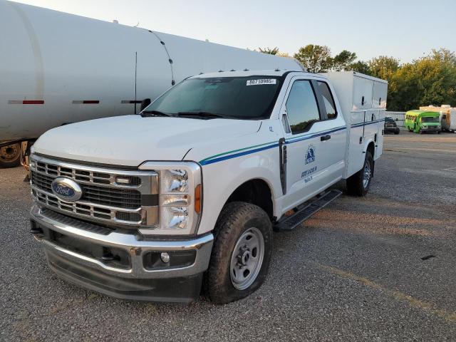 Global Auto Auctions: 2024 FORD F350 SUPER