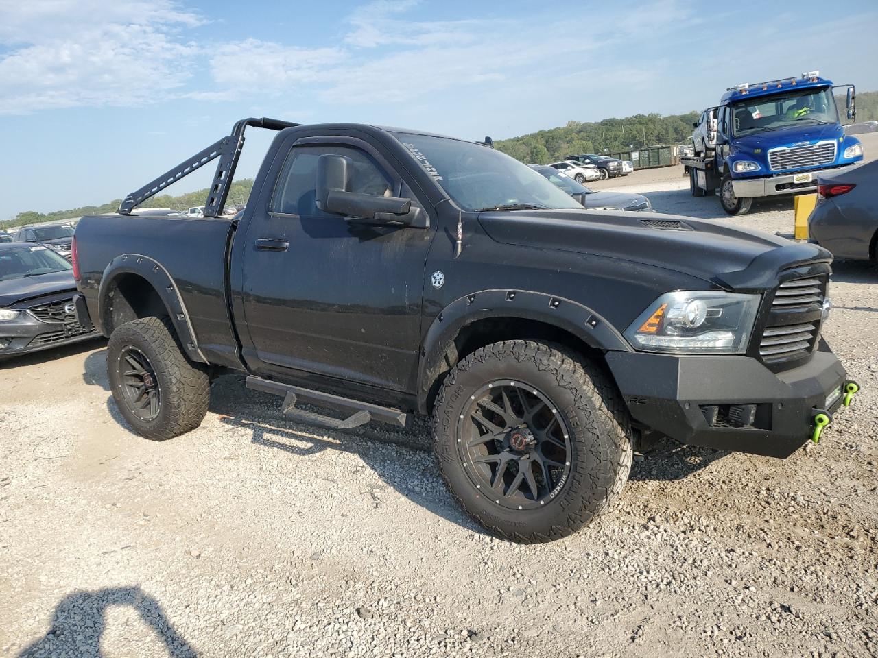 RAM 1500 SPORT