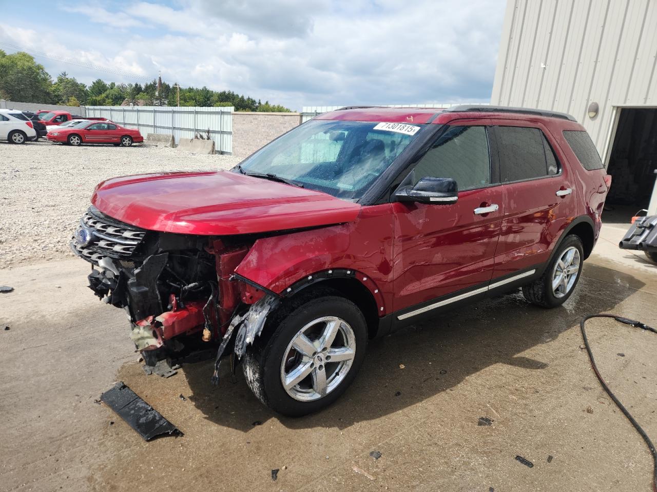  Salvage Ford Explorer