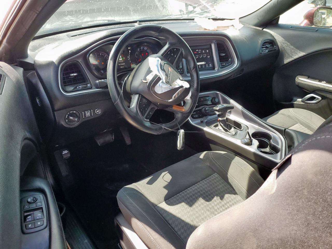 DODGE CHALLENGER SXT