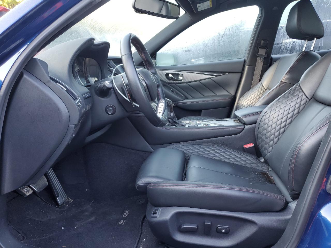 INFINITI Q50 RED SPORT 400