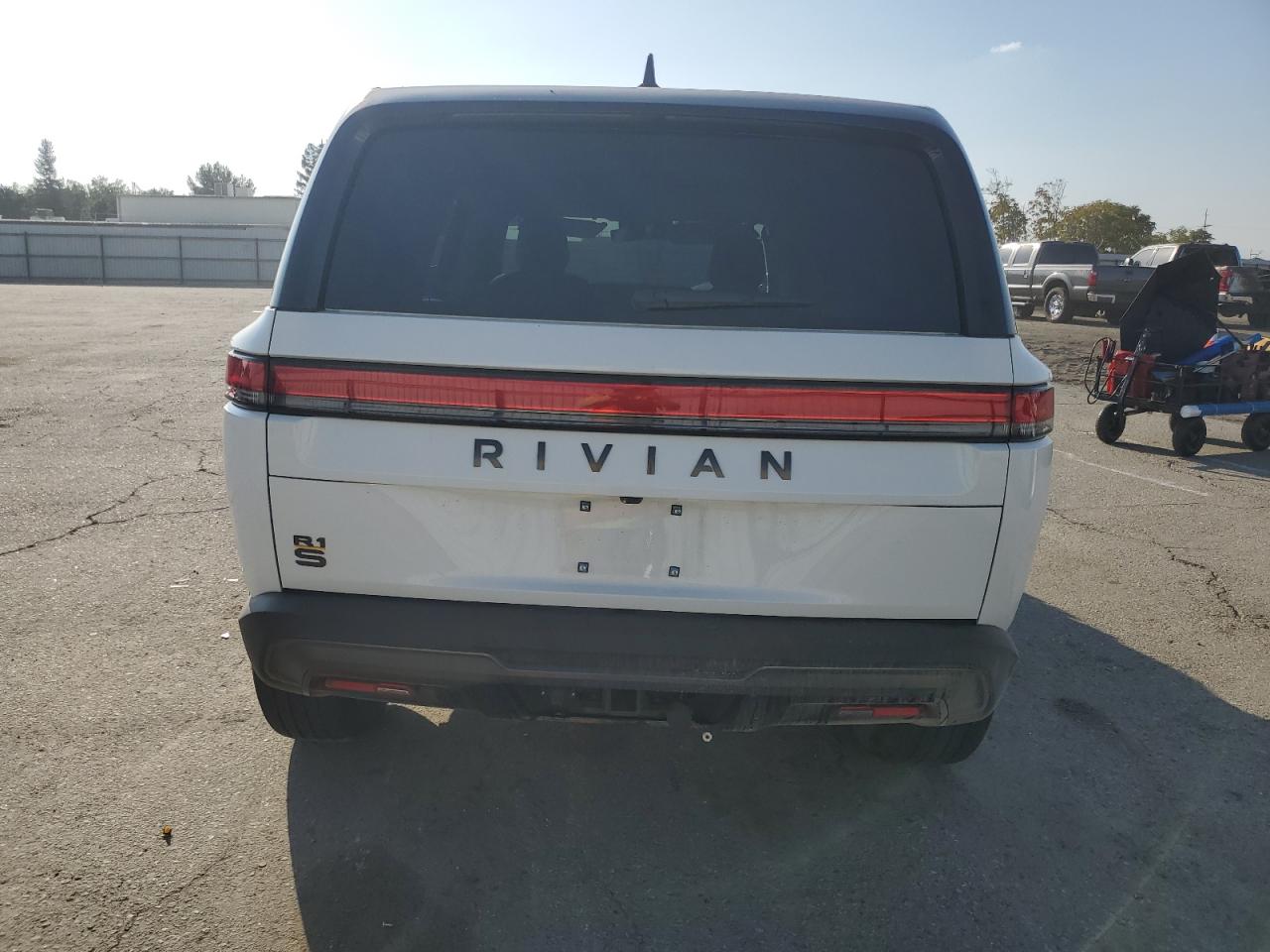 RIVIAN R1S PREMIUM