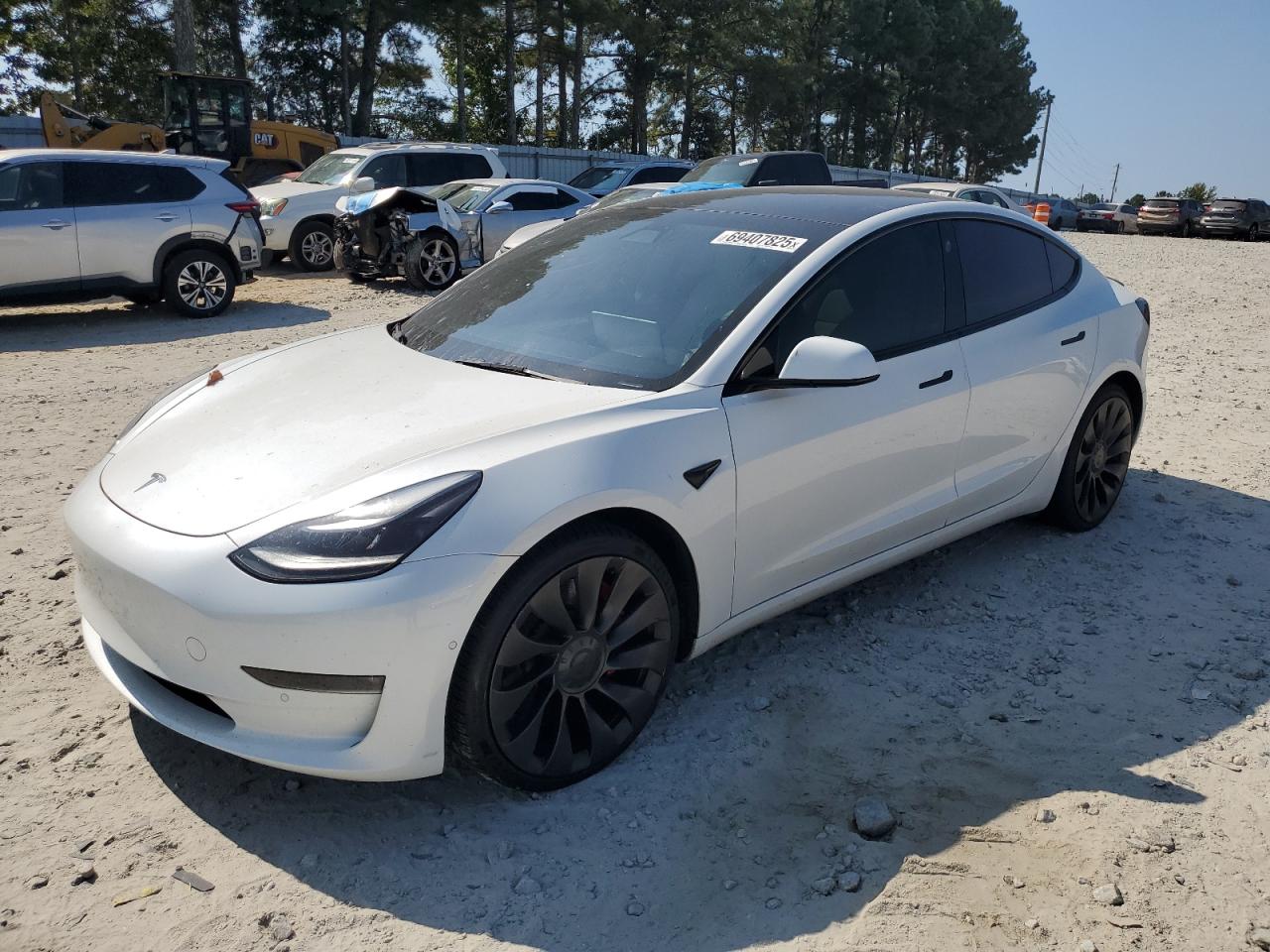 TESLA MODEL 3