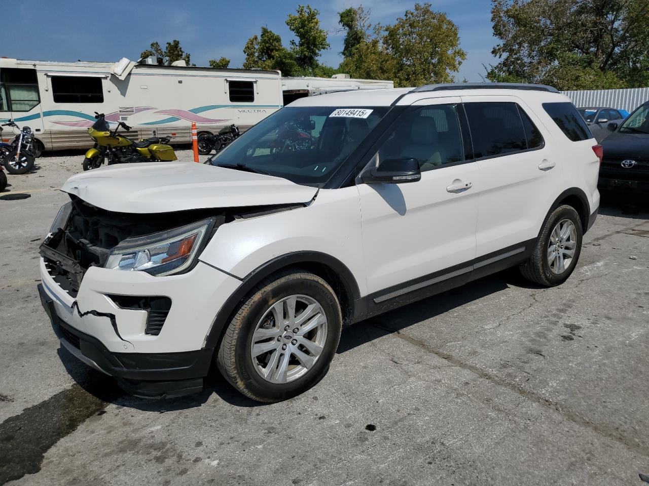 FORD EXPLORER XLT