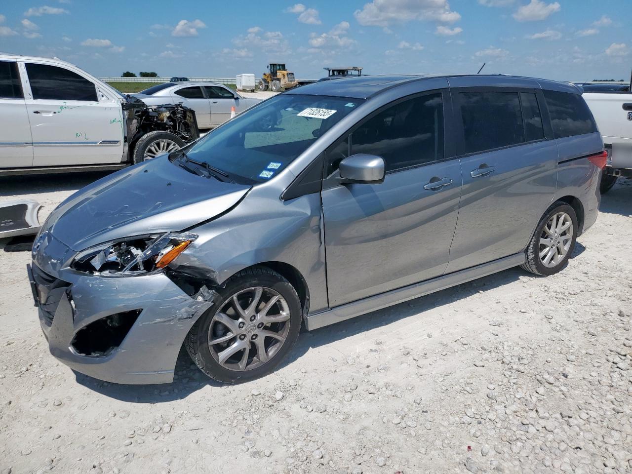 MAZDA 5