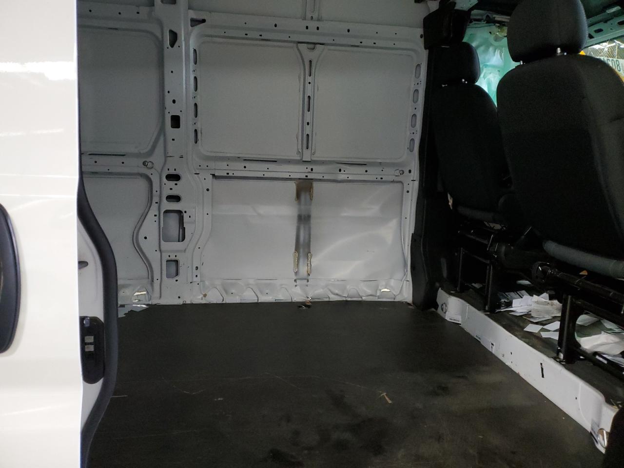 RAM PROMASTER 2500 HIGH