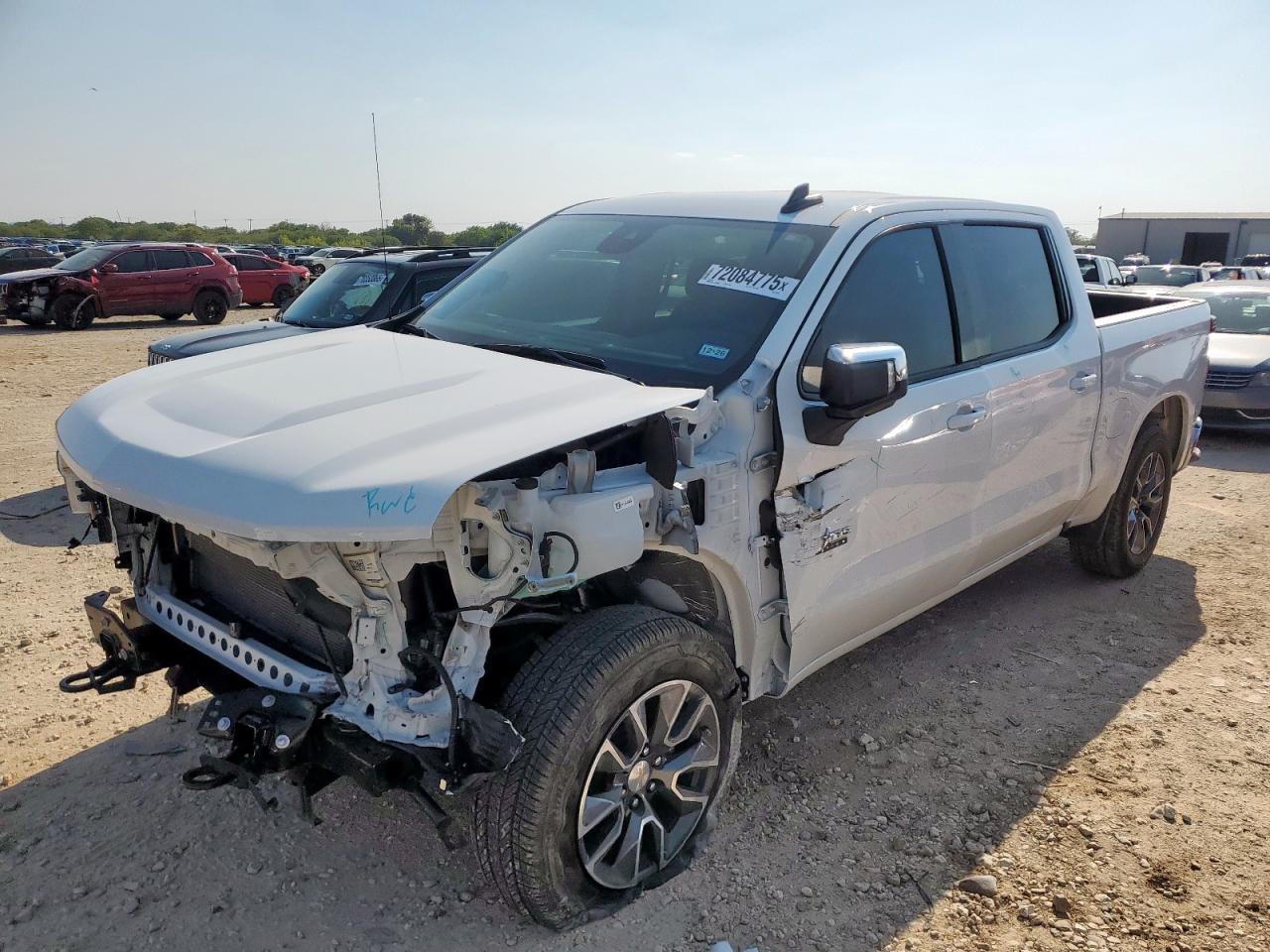 CHEVROLET SILVERADO C1500 LT