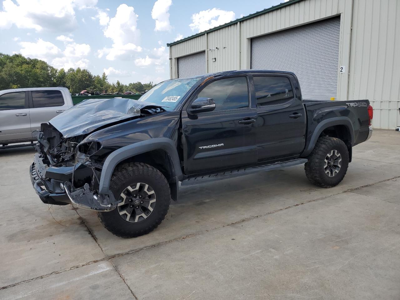 TOYOTA TACOMA DOUBLE CAB