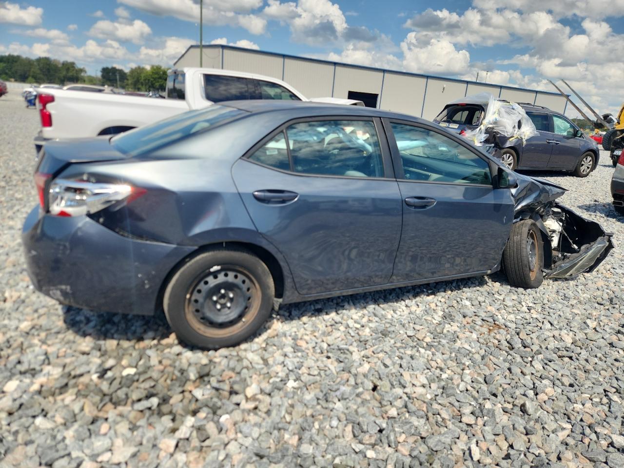 Lot #3301828336 2017 TOYOTA COROLLA L