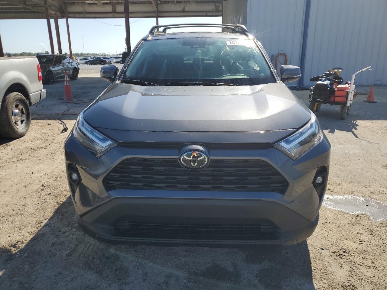 TOYOTA RAV4 XLE PREMIUM