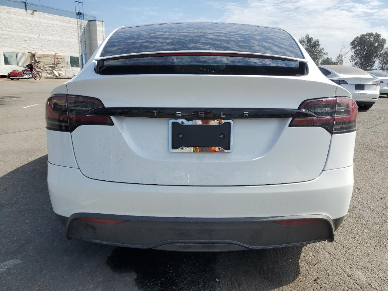 TESLA MODEL X