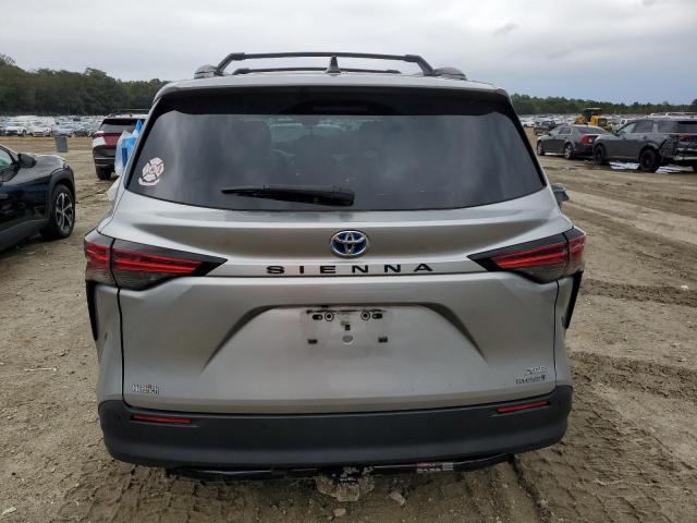 2022 TOYOTA SIENNA XLE 5TDYRKEC1NS119008