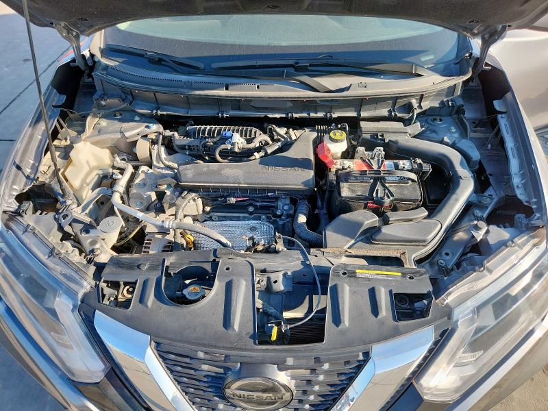 2020 NISSAN ROGUE SV KNMAT2MT8LP526206