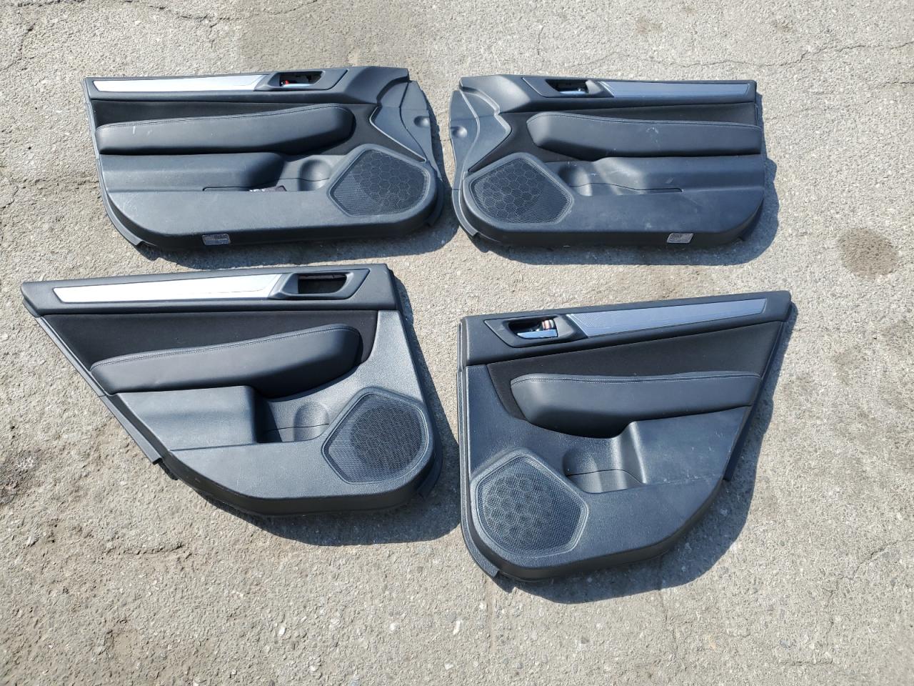 SUBARU OUTBACK 2.5I PREMIUM