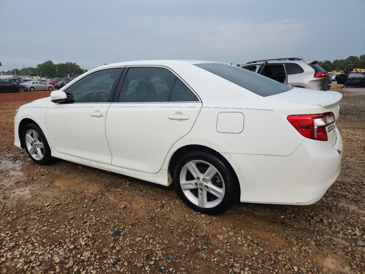TOYOTA CAMRY L