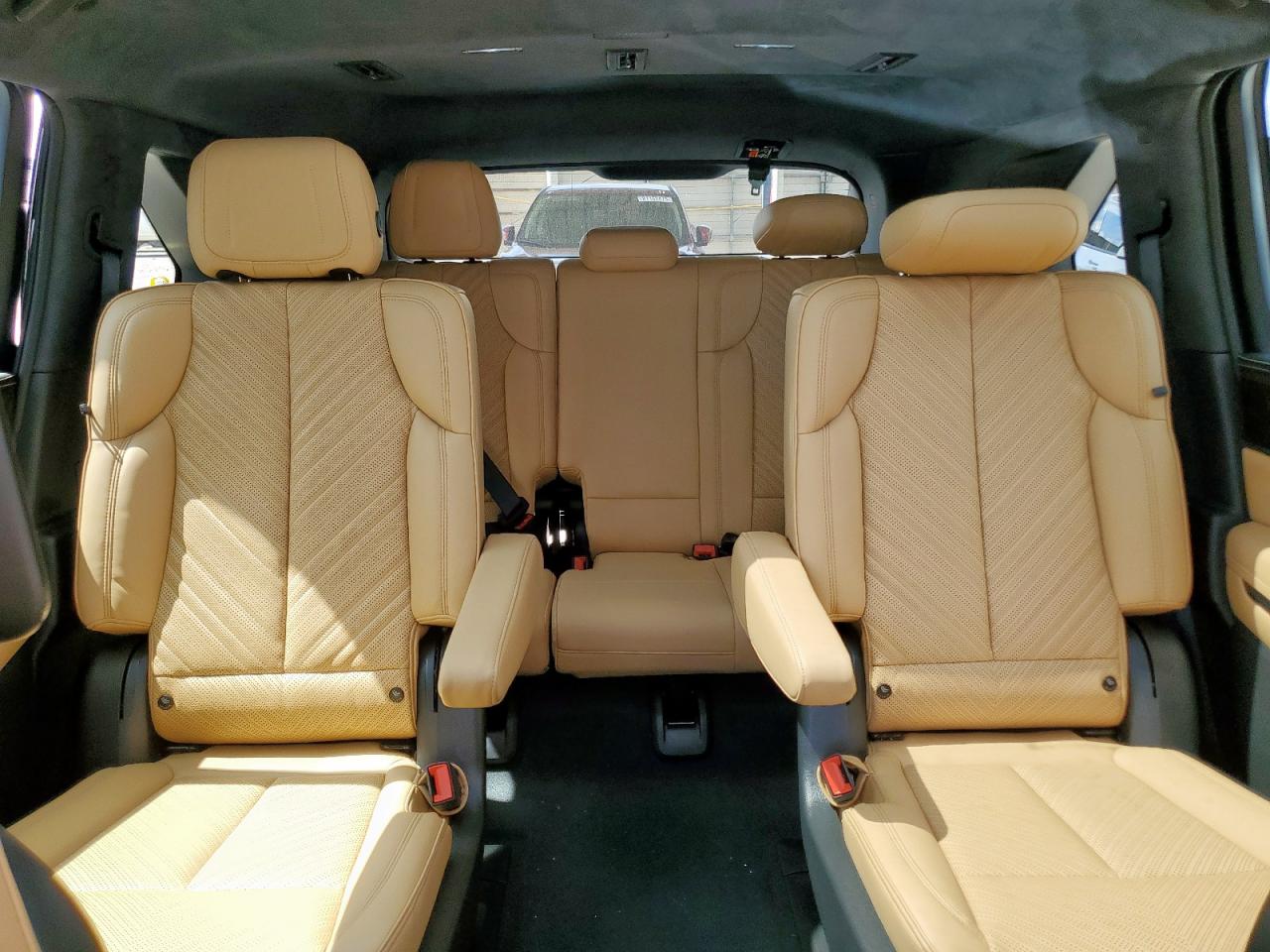 CADILLAC ESCALADE SPORT-2