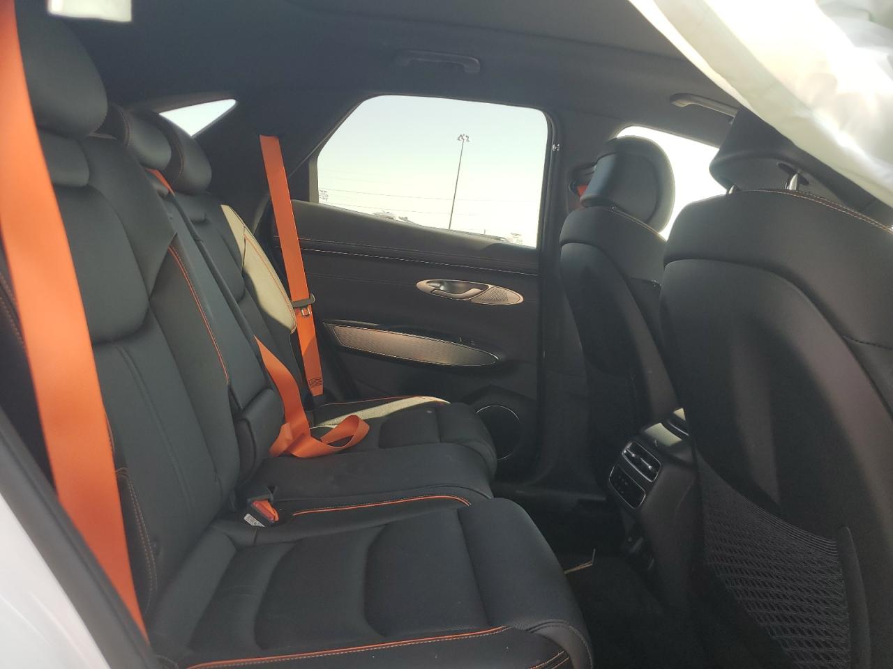 GENESIS GV70 SPORT PRESTIGE