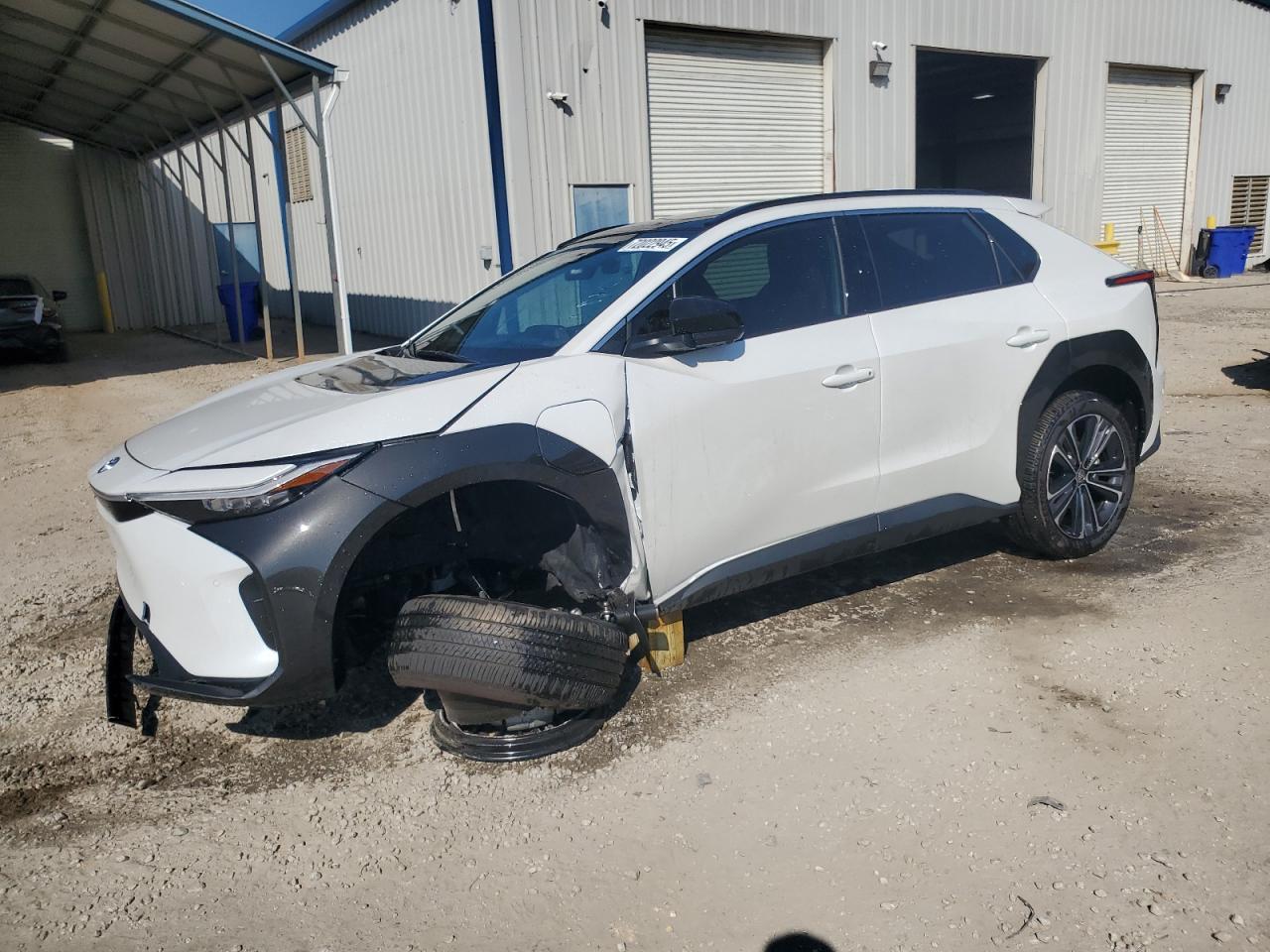 TOYOTA BZ4X XLE