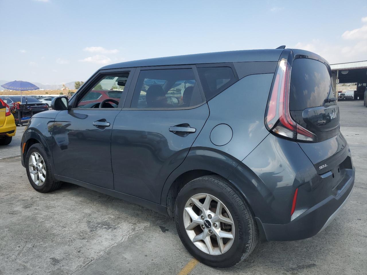 KIA SOUL LX