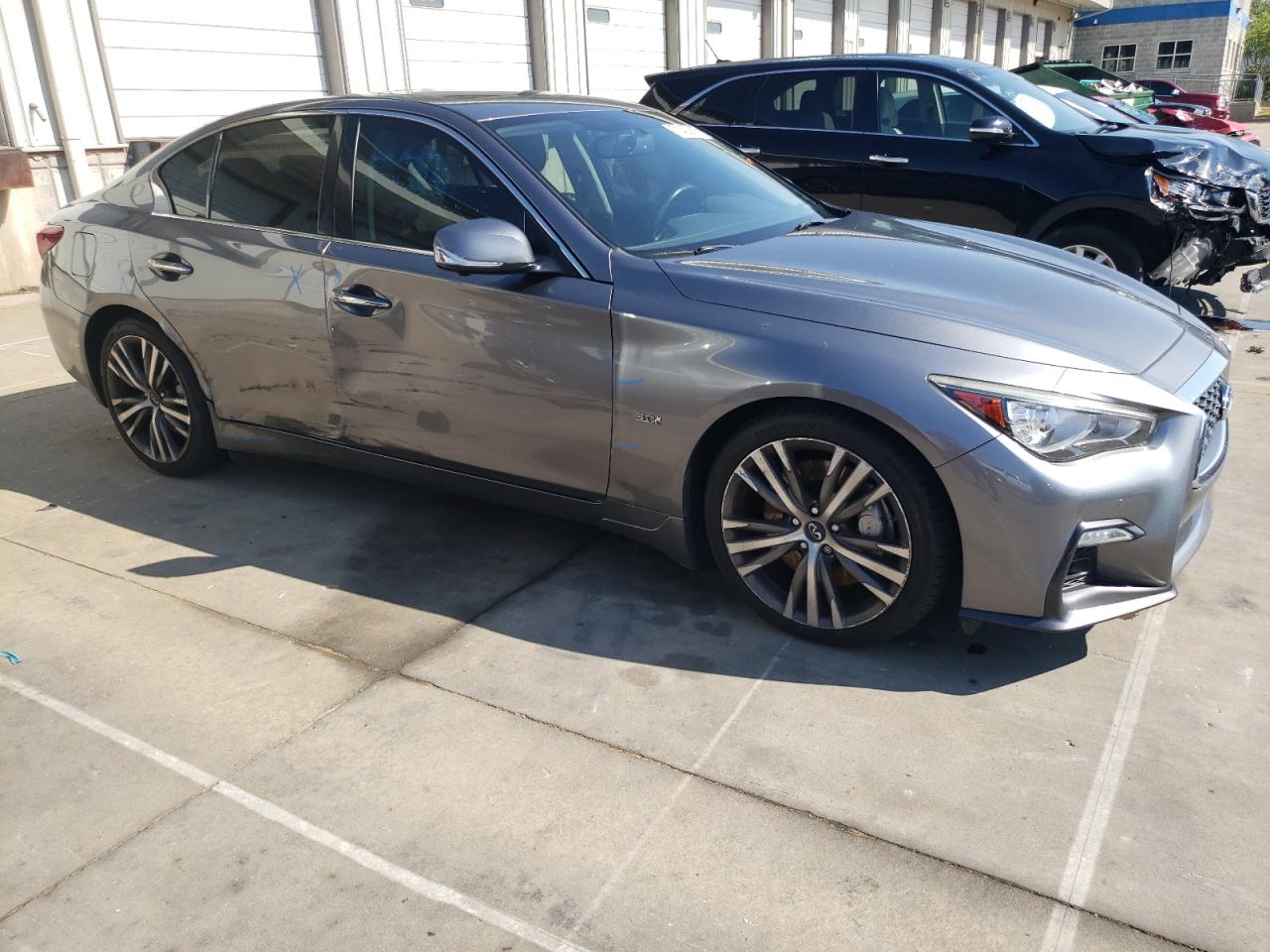 INFINITI Q50 LUXE