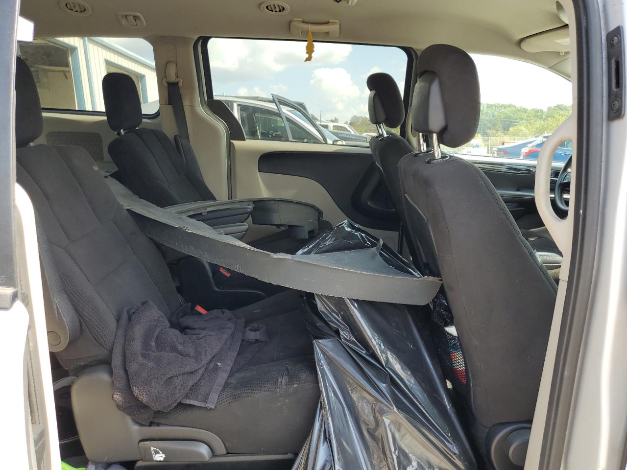 DODGE GRAND CARAVAN SE