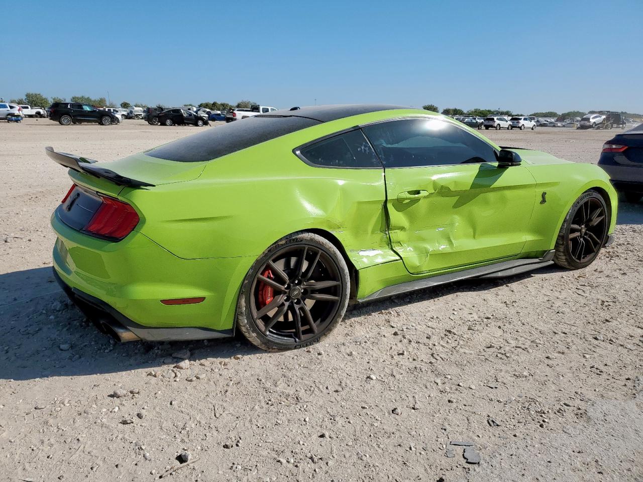 FORD MUSTANG SHELBY GT500