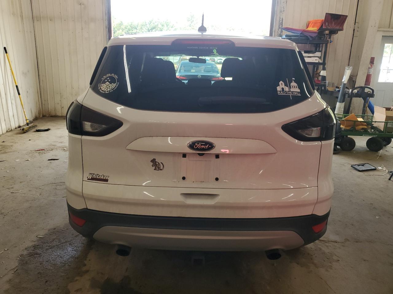 FORD ESCAPE SE
