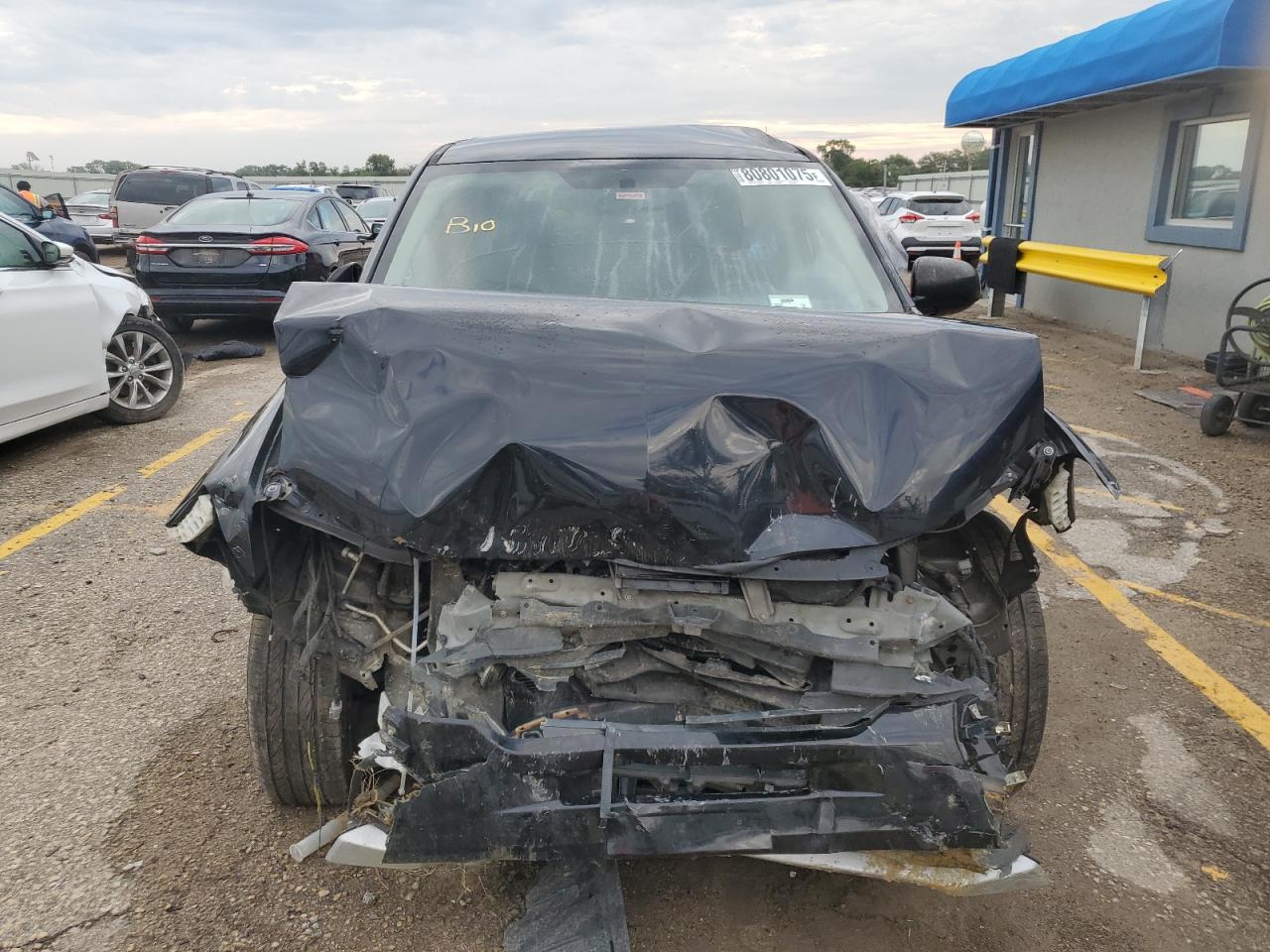 MITSUBISHI OUTLANDER ES