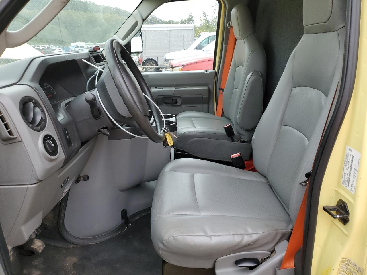 FORD ECONOLINE E450 SUPER DUTY CUTAWAY VAN