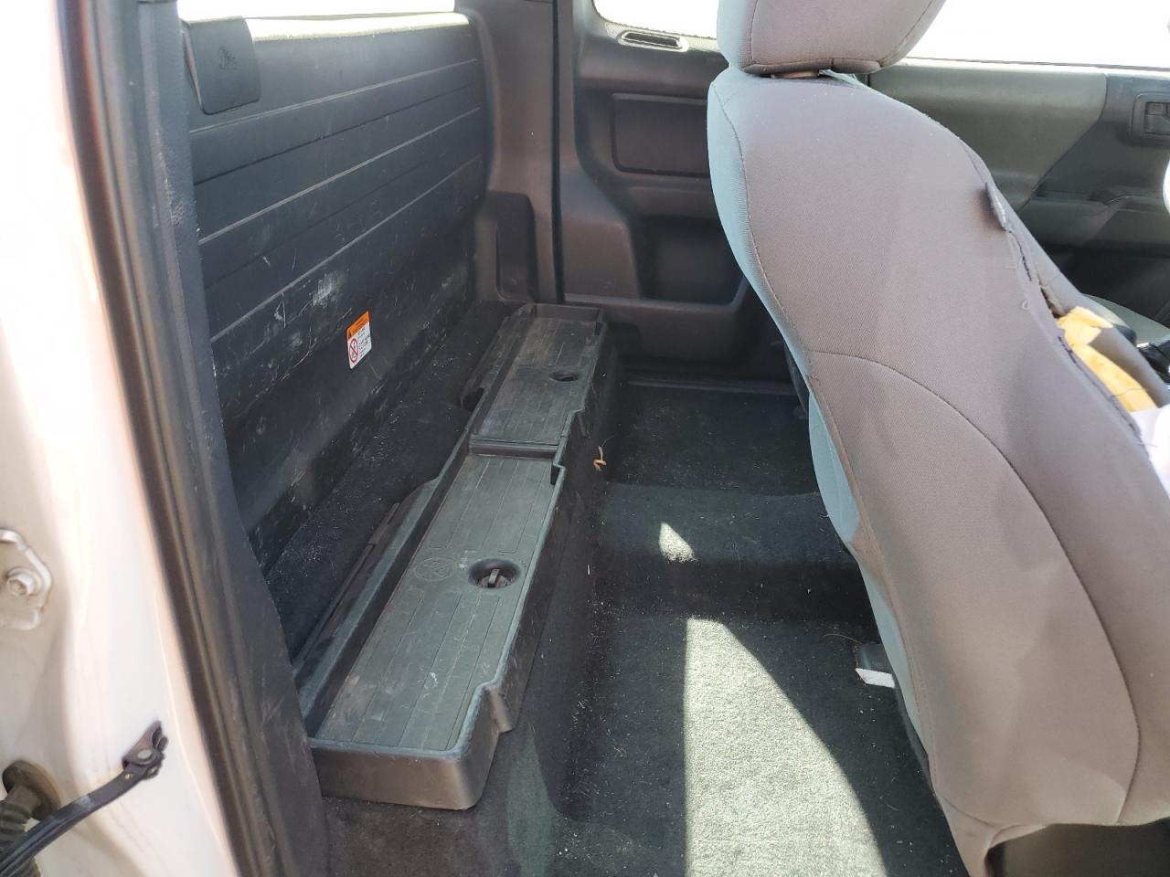 TOYOTA TACOMA ACCESS CAB